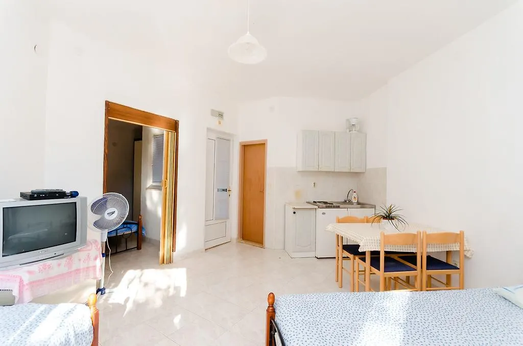 Apartments Danilo Medulin 0*,  Croatia