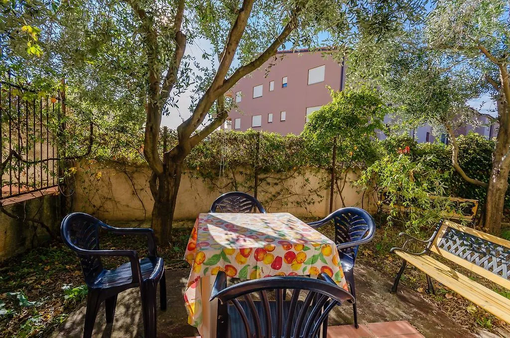Apartments Danilo Medulin